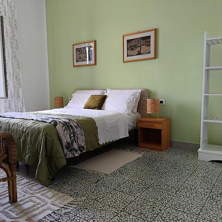 Sagittarius B&B Cetraro Habitación foto